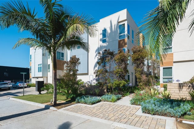 5627 Observation, Los Angeles, CA 90028 — photo 39 of 51