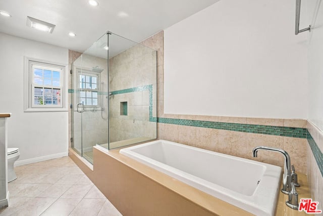 10669 La Grange Avenue, Los Angeles, CA 90025 — photo 32 of 51