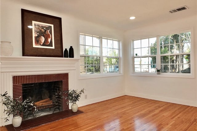 2359 Golden, Long Beach, CA 90806 — photo 2 of 29