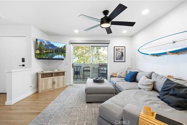 24413 Leonard Tree 203, Newhall, CA 91321 — photo 3 of 56