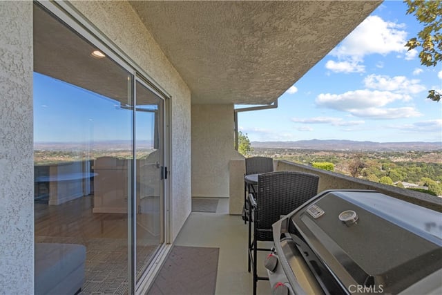 24413 Leonard Tree 203, Newhall, CA 91321 — photo 38 of 56