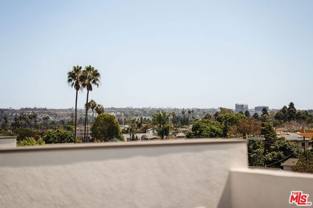 4916 1/2 S Centinela Avenue, Los Angeles, CA 90066 — photo 38 of 43