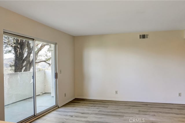 21309 Eucalyptus 203, Newhall, CA 91321 — photo 3 of 23