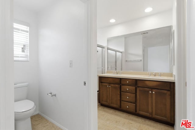 14502 Vesta Court, Panorama City, CA 91402 — photo 20 of 43