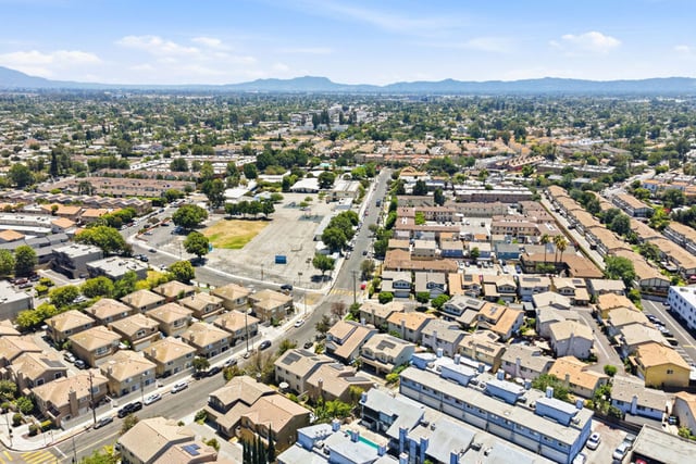 14502 Vesta Court, Panorama City, CA 91402 — photo 41 of 43