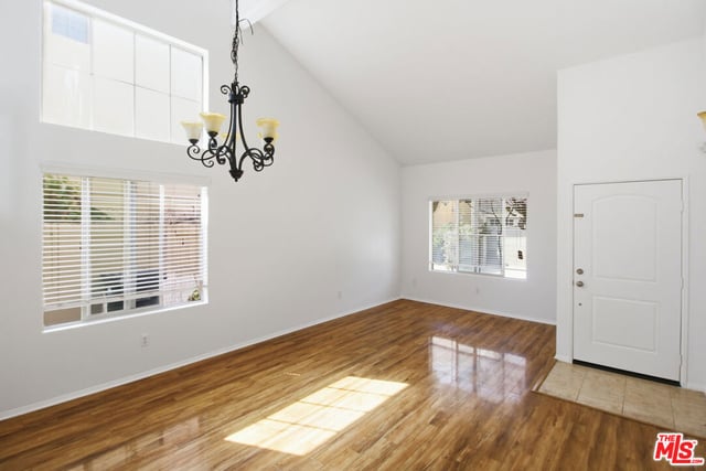 14502 Vesta Court, Panorama City, CA 91402 — photo 6 of 43