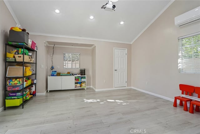 12643 Elkwood Street, North Hollywood, CA 91605 — photo 23 of 71