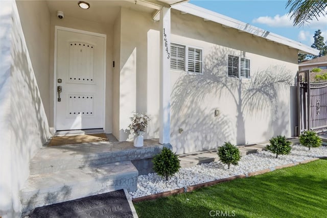 12643 Elkwood Street, North Hollywood, CA 91605 — photo 3 of 71