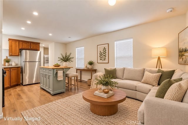 2099 James Court 64, Thousand Oaks, CA 91362 — photo 8 of 19