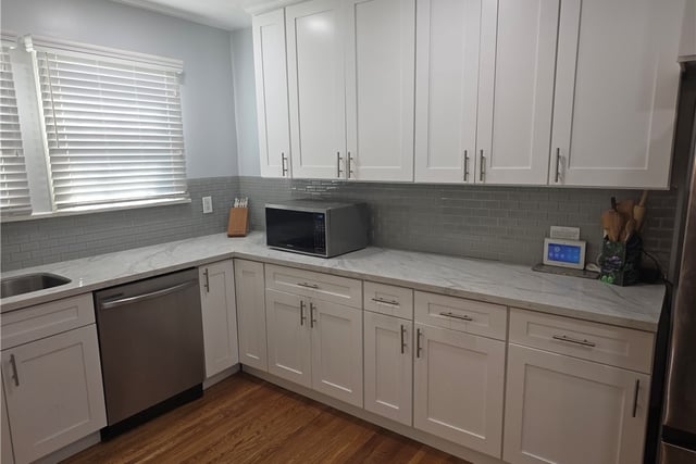 1902 W 65th, Los Angeles, CA 90047 — photo 13 of 34