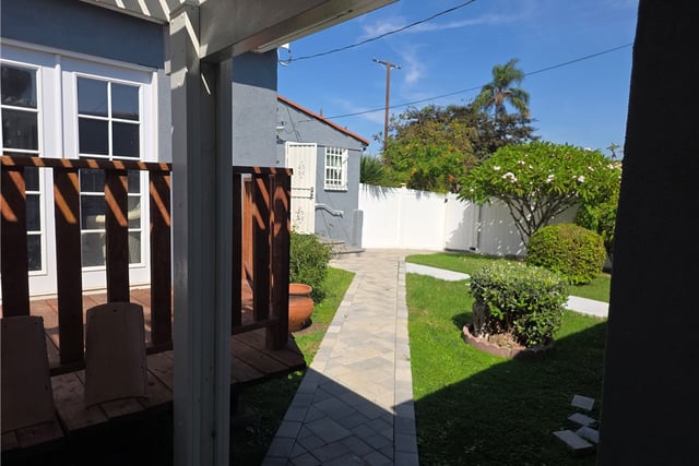 1902 W 65th, Los Angeles, CA 90047 — photo 30 of 34