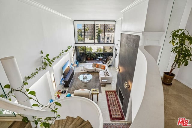 325 N Oakhurst Drive PH2, Beverly Hills, CA 90210 — photo 12 of 65