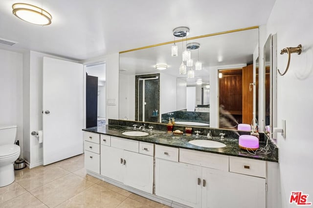 325 N Oakhurst Drive PH2, Beverly Hills, CA 90210 — photo 43 of 65