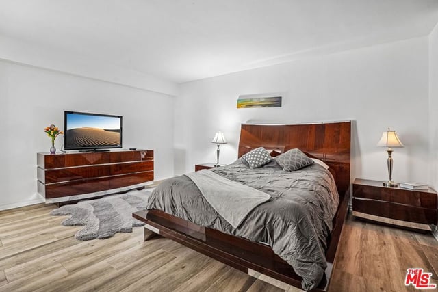 325 N Oakhurst Drive PH2, Beverly Hills, CA 90210 — photo 50 of 65