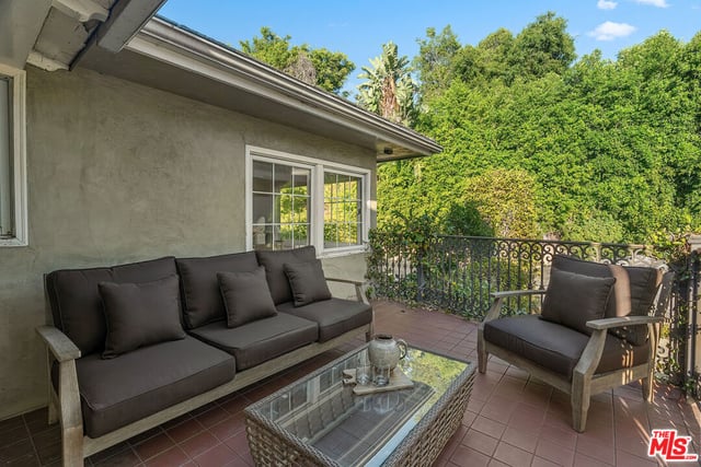 1124 Sierra Alta Way, Los Angeles, CA 90069 — photo 25 of 41