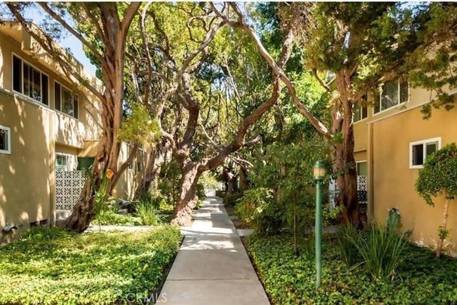 11138 Aqua Vista, Studio City, CA 91602 — photo 19 of 23