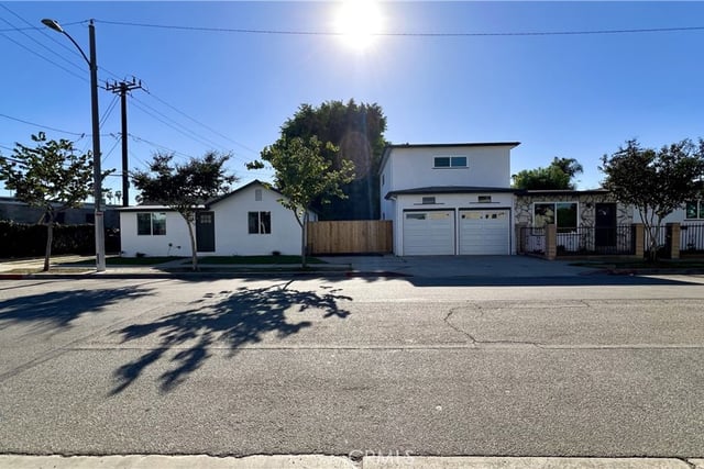 918 E 68th Street, Inglewood, CA 90302 — photo 2 of 46