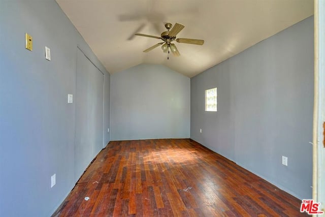 512 E Tujunga Avenue, Burbank, CA 91501 — photo 30 of 34