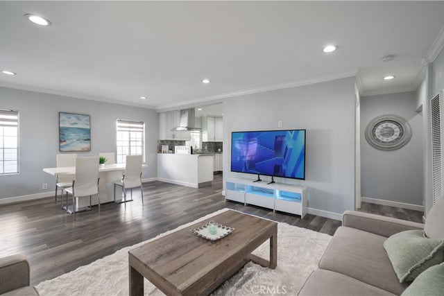 46 W Pleasant, Long Beach, CA 90805 — photo 7 of 38