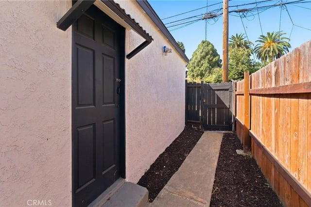 2435 Gale Ave, Long Beach, CA 90810 — photo 37 of 39