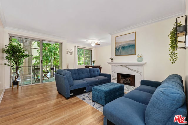 1375 Kelton Avenue 104, Los Angeles, CA 90024 — photo 33 of 36