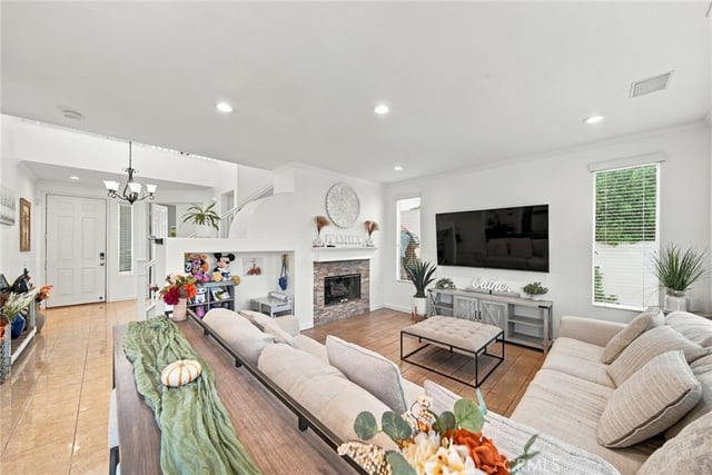 17511 Poplar Point, Canyon Country, CA 91387 — photo 6 of 44