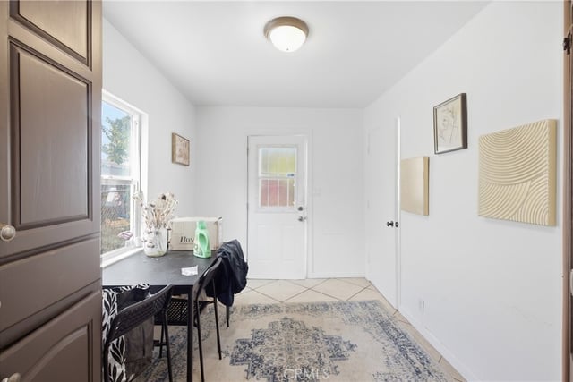 611 W 110th, Los Angeles, CA 90044 — photo 24 of 46