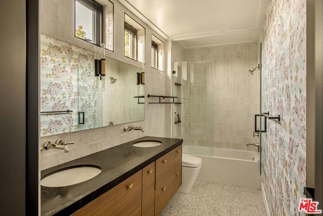 231 S Orchard Drive, Burbank, CA 91506 — photo 35 of 48