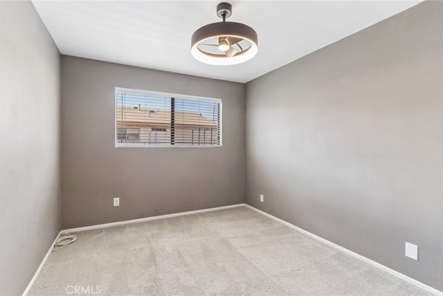 9600 Sylmar Avenue 19, Panorama City, CA 91402 — photo 20 of 30