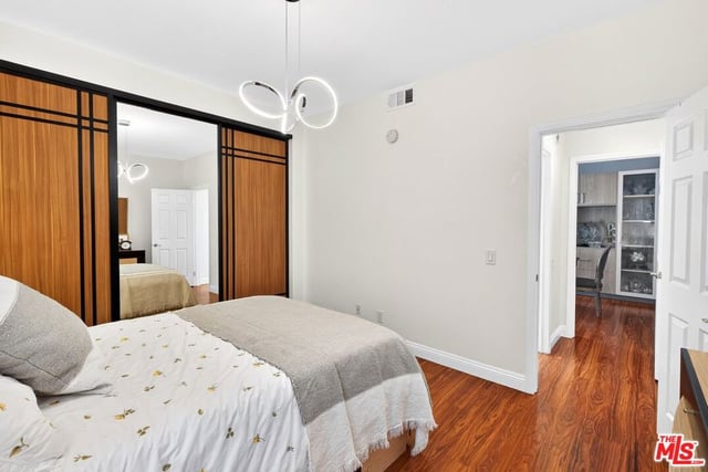 4822 Van Noord Avenue 6, Sherman Oaks, CA 91423 — photo 23 of 31