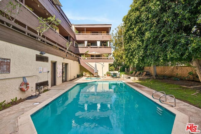 4822 Van Noord Avenue 6, Sherman Oaks, CA 91423 — photo 29 of 31
