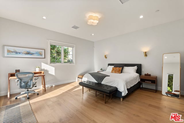 5501 W 76th Street, Los Angeles, CA 90045 — photo 12 of 22