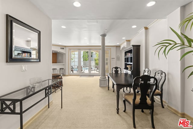 128 N Swall Drive 108, Los Angeles, CA 90048 — photo 24 of 27
