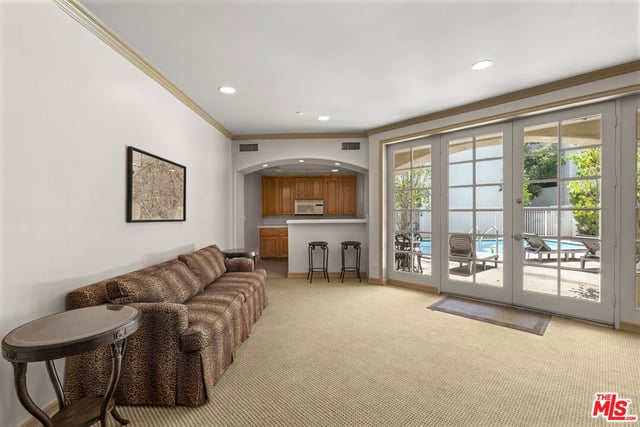 128 N Swall Drive 108, Los Angeles, CA 90048 — photo 25 of 27