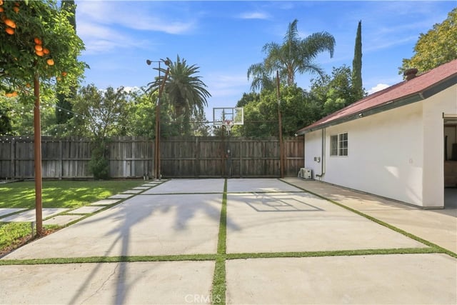 14138 Lemay Street, Van Nuys, CA 91405 — photo 48 of 55
