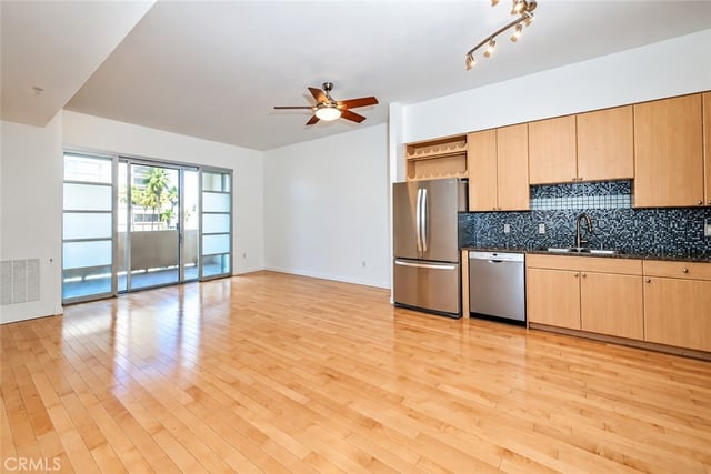 388 E Ocean Boulevard 511, Long Beach, CA 90802 — photo 3 of 33