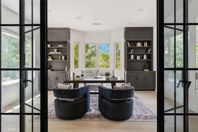 6029 Fairview, Agoura Hills, CA 91301 — photo 4 of 65