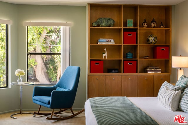 1942 Grace Avenue 122, Los Angeles, CA 90068 — photo 12 of 30