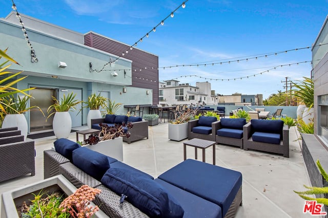 13337 Beach Avenue 403, Los Angeles, CA 90292 — photo 34 of 41