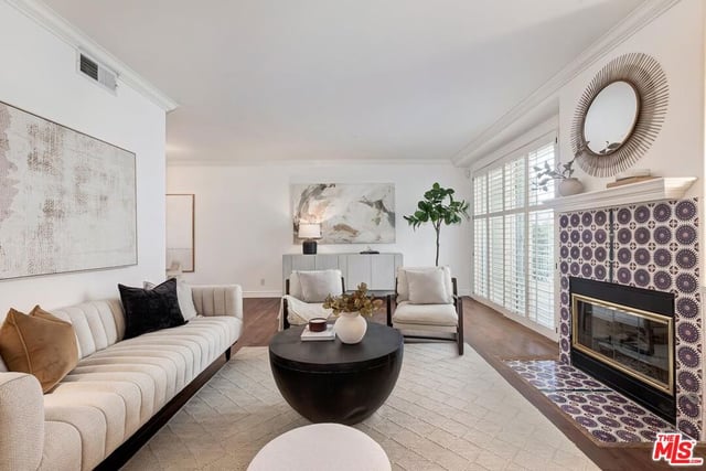 9815 Regent Street 2, Los Angeles, CA 90034 — photo 5 of 32