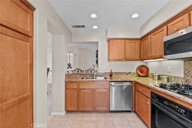 24012 Brideport Lane 12, Valencia, CA 91355 — photo 10 of 36