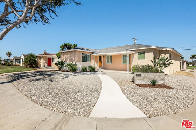 2701 W 84th Street, Inglewood, CA 90305 — photo 3 of 26
