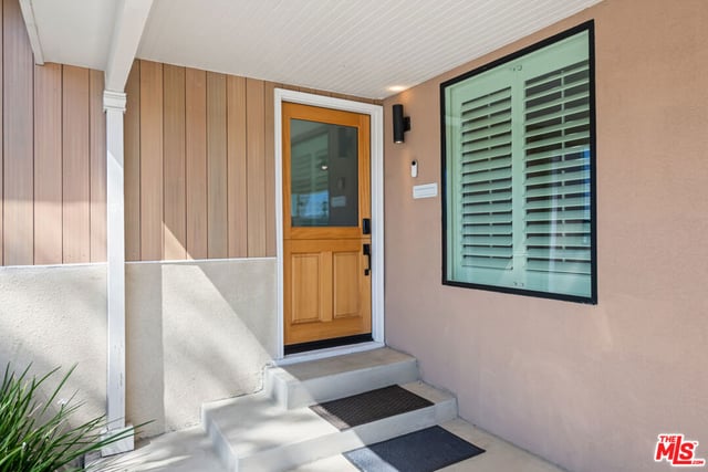 2701 W 84th Street, Inglewood, CA 90305 — photo 4 of 26