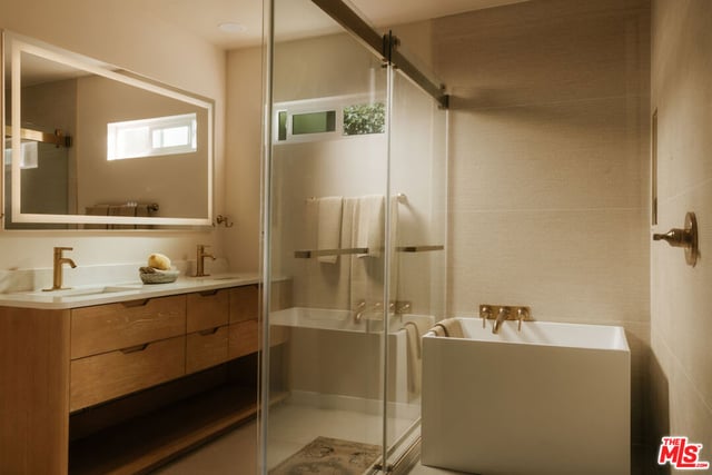 5800 Spring Oak Terrace, Los Angeles, CA 90068 — photo 12 of 21