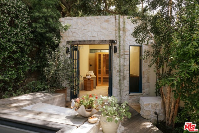 5800 Spring Oak Terrace, Los Angeles, CA 90068 — photo 14 of 21