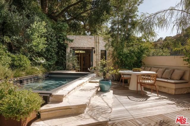 5800 Spring Oak Terrace, Los Angeles, CA 90068 — photo 9 of 21