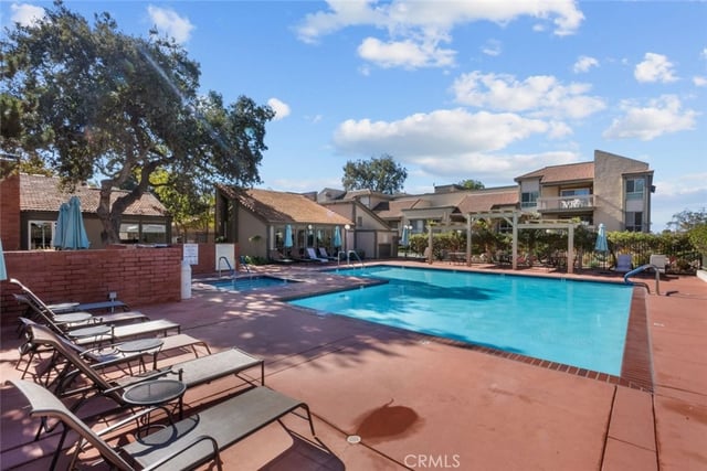 751 Birchpark Circle 201, Thousand Oaks, CA 91360 — photo 38 of 43