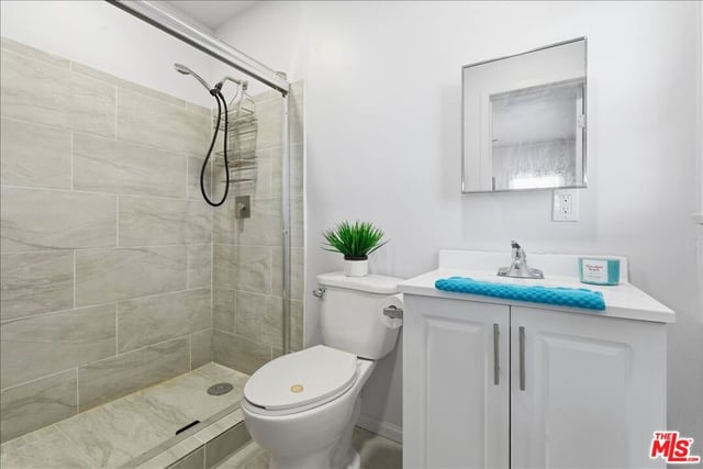 1232 W 74th Street, Los Angeles, CA 90044 — photo 11 of 19