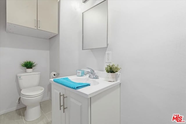 1232 W 74th Street, Los Angeles, CA 90044 — photo 14 of 19