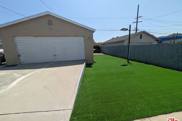 1232 W 74th Street, Los Angeles, CA 90044 — photo 2 of 19